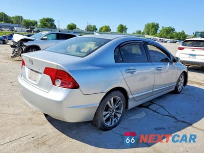 Trzecie zdjęcie samochodu z tyłu: 2007 HONDA CIVIC LX VIN:1HGFA16517L001040 - miniatura