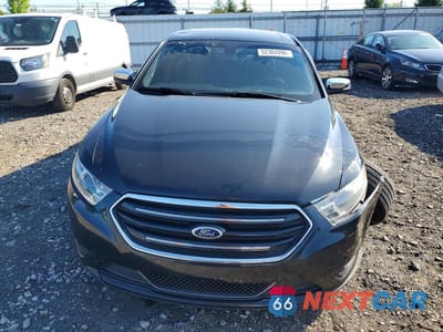 Piąte zdjęcie samochodu w środku: 2015 FORD TAURUS LIMITED VIN:1FAHP2F83FG117665 - miniatura
