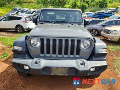 Piąte zdjęcie samochodu w środku: 2023 JEEP WRANGLER SPORT VIN:1C4HJXDG5PW632886 - miniatura