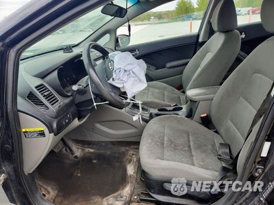 Zdjęcie 7 z 13 samochodu: 2016 KIA FORTE LX VIN:KNAFK4A60G5523902 - miniatura