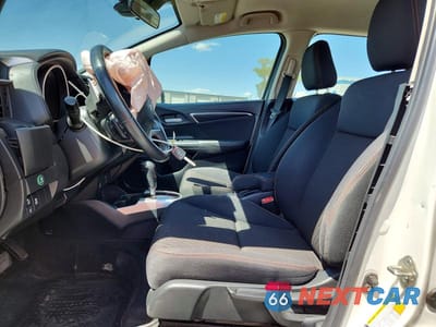 Zdjęcie 7 z 13 samochodu: 2018 HONDA FIT DX-A VIN:3HGGK5H75JM729215 - miniatura
