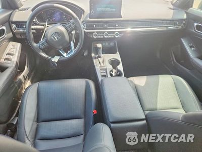 Zdjęcie 8 z 12 samochodu: 2024 HONDA CIVIC SPORT TOURING VIN:19XFL1H86RE007217 - miniatura