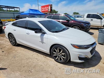 Czwarte zdjęcie samochodu z boku: 2021 CHEVROLET MALIBU RS VIN:1G1ZG5ST4MF014891 - miniatura