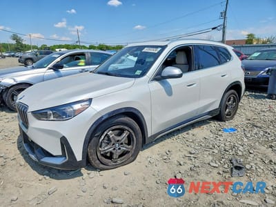 2024 BMW X1 M35I WBX73EF03R5Y86733 - główne zdjęcie licytacji z USA - miniatura