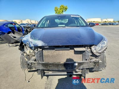 Piąte zdjęcie samochodu w środku: 2020 KIA FORTE LXS VIN:3KPF24AD4LE185162 - miniatura