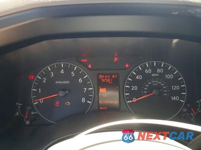 Zdjęcie 9 z 12 samochodu: 2016 NISSAN NV 1500 S VIN:1N6BF0KM9GN809899 - miniatura