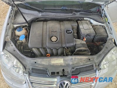 Zdjęcie 11 z 12 samochodu: 2010 VOLKSWAGEN JETTA SE VIN:3VWRX7AJ9AM164541 - miniatura