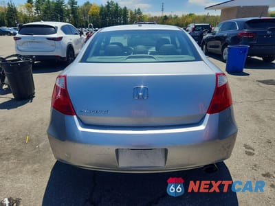 Zdjęcie 6 z 12 samochodu: 2009 HONDA ACCORD EXL VIN:1HGCS12839A007324 - miniatura