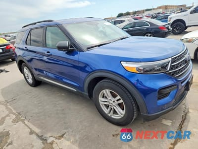 Czwarte zdjęcie samochodu z boku: 2021 FORD EXPLORER XLT VIN:1FMSK7DH0MGB17954 - miniatura