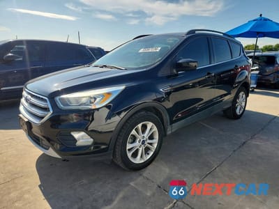 2017 FORD ESCAPE SE 1FMCU0GD7HUA09644 - główne zdjęcie licytacji z USA - miniatura