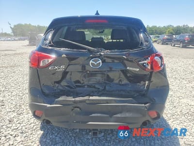 Zdjęcie 6 z 12 samochodu: 2016 MAZDA CX-5 GT VIN:JM3KE4DY2G0726106 - miniatura