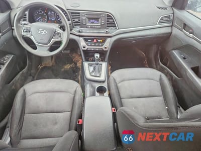 Zdjęcie 8 z 12 samochodu: 2018 HYUNDAI ELANTRA SE VIN:5NPD74LF5JH260001 - miniatura