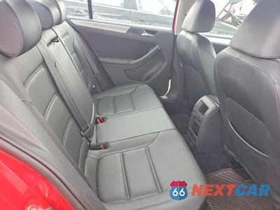 Zdjęcie 10 z 12 samochodu: 2013 VOLKSWAGEN JETTA SE VIN:3VWBP7AJ6DM357106 - miniatura