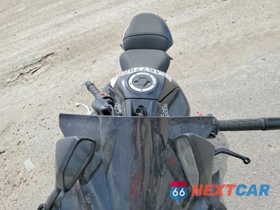 Piąte zdjęcie samochodu w środku: 2013 KAWASAKI EX650 F VIN:JKAEXEF16DDA03933 - miniatura