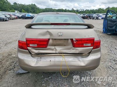 Zdjęcie 6 z 12 samochodu: 2005 HONDA ACCORD EX VIN:1HGCM66525A042597 - miniatura