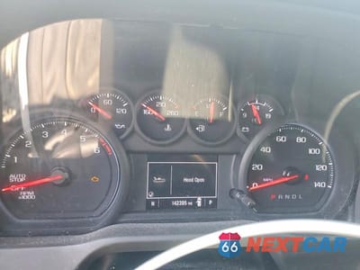 Zdjęcie 9 z 12 samochodu: 2023 CHEVROLET SILVERADO C1500 VIN:3GCNAAEK0PG359809 - miniatura