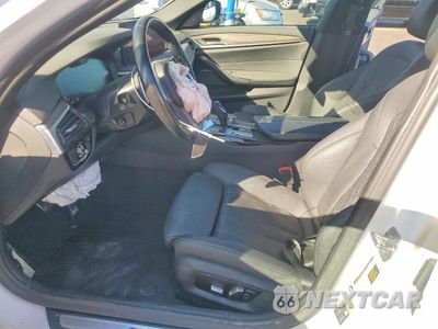 Zdjęcie 7 z 12 samochodu: 2023 BMW 530E VIN:WBA13AG01PCL44742 - miniatura