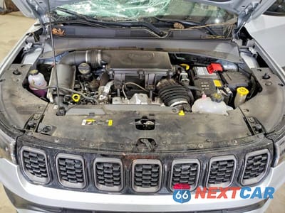 Zdjęcie 11 z 12 samochodu: 2026 JEEP COMPASS VIN:3C4NJDBN8TT160606 - miniatura