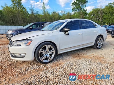 2013 VOLKSWAGEN PASSAT SEL 1VWCN7A30DC139563 - główne zdjęcie licytacji z USA - miniatura
