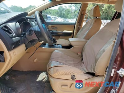 Zdjęcie 7 z 13 samochodu: 2017 KIA SEDONA LX VIN:KNDMB5C16H6226470 - miniatura