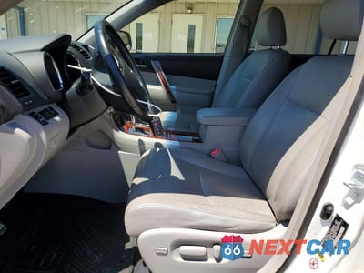 Zdjęcie 7 z 13 samochodu: 2013 TOYOTA HIGHLANDER HYBRID LIMITED VIN:JTEDC3EH9D2010881 - miniatura