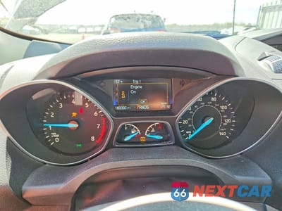 Zdjęcie 9 z 14 samochodu: 2017 FORD ESCAPE SE VIN:1FMCU0GD5HUE04356 - miniatura