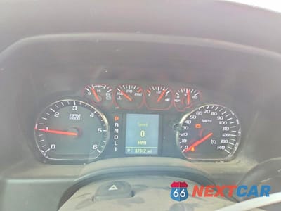Zdjęcie 9 z 13 samochodu: 2019 CHEVROLET SILVERADO K3500 VIN:1GB4KVCGXKF221787 - miniatura