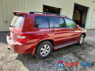 Trzecie zdjęcie samochodu z tyłu: 2005 TOYOTA HIGHLANDER LIMITED VIN:JTEEP21A150075457 - miniatura