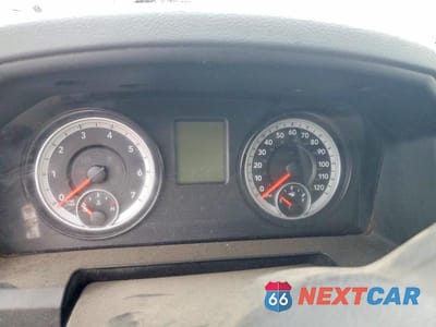 Zdjęcie 9 z 12 samochodu: 2014 RAM 2500 TRADESMAN VIN:3C6UR5HJ1EG253825 - miniatura