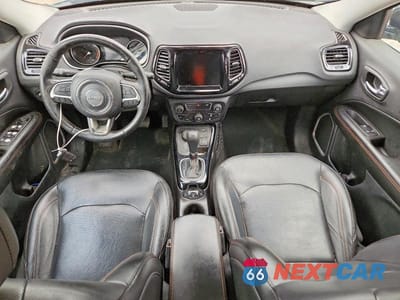 Zdjęcie 8 z 13 samochodu: 2020 JEEP COMPASS LIMITED VIN:3C4NJDCB5LT196614 - miniatura