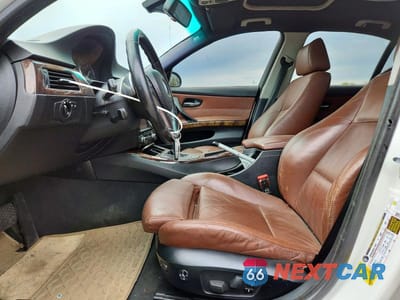 Zdjęcie 7 z 13 samochodu: 2008 BMW 328 I VIN:WBAVA37588NL44693 - miniatura
