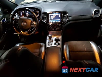 Zdjęcie 8 z 13 samochodu: 2020 JEEP GRAND CHEROKEE LAREDO VIN:1C4RJFAGXLC294223 - miniatura