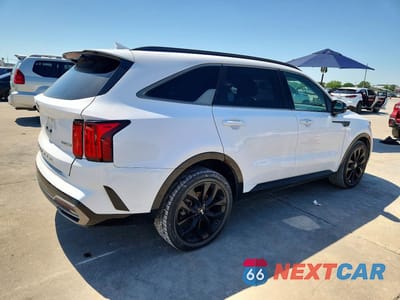 Trzecie zdjęcie samochodu z tyłu: 2021 KIA SORENTO SX VIN:5XYRK4LF6MG063273 - miniatura