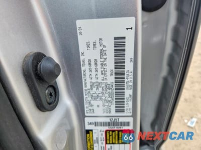 Zdjęcie 12 z 12 samochodu: 2025 TOYOTA TUNDRA LIMITED VIN:5TFWA5DB2SX254416 - miniatura