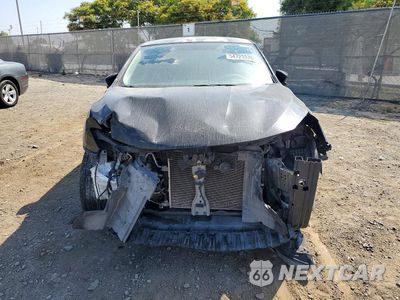 Piąte zdjęcie samochodu w środku: 2016 NISSAN SENTRA S VIN:3N1AB7AP8GY246641 - miniatura