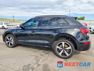 Drugie zdjęcie samochodu z przodu: 2022 AUDI Q5 PRESTIGE 45 VIN:WA1FAAFY4N2014600 - miniatura