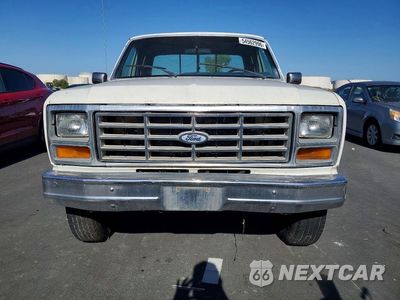 Piąte zdjęcie samochodu w środku: 1986 FORD F250 VIN:1FTHX25L6GKB87112 - miniatura