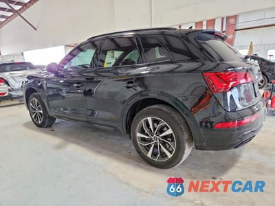 Drugie zdjęcie samochodu z przodu: 2024 AUDI Q5 PREMIUM 45 VIN:WA1GAAFY8R2114757 - miniatura