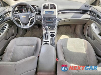 Zdjęcie 8 z 12 samochodu: 2015 CHEVROLET MALIBU LS VIN:1G11B5SLXFF287011 - miniatura