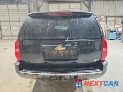Zdjęcie 6 z 14 samochodu: 2011 CHEVROLET SUBURBAN VIN:1GNSKKE38BR233955 - miniatura