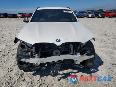 Piąte zdjęcie samochodu w środku: 2019 BMW X3 XDRIVEM40I VIN:5UXTS3C51K0Z02769 - miniatura