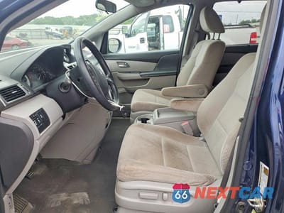 Zdjęcie 7 z 13 samochodu: 2017 HONDA ODYSSEY SE VIN:5FNRL5H30HB024094 - miniatura