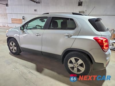Drugie zdjęcie samochodu z przodu: 2017 CHEVROLET TRAX 1LT VIN:3GNCJLSB1HL279572 - miniatura