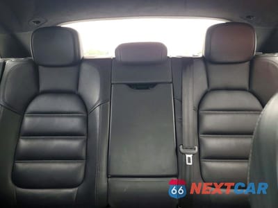 Zdjęcie 10 z 13 samochodu: 2016 PORSCHE MACAN TURBO VIN:WP1AF2A59GLB93474 - miniatura