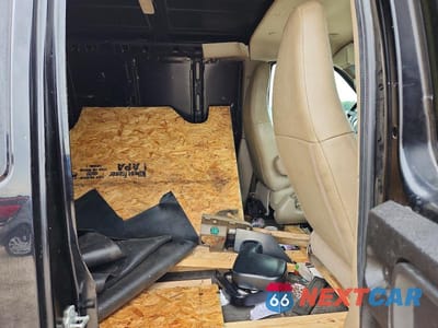 Zdjęcie 11 z 13 samochodu: 2020 CHEVROLET EXPRESS 2500 CARGO DELIVERY VAN VIN:1GCWGAFP5L1122948 - miniatura