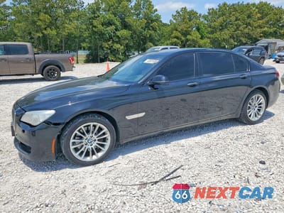 2015 BMW 740 LI WBAYE4C5XFD947113 - główne zdjęcie licytacji z USA - miniatura