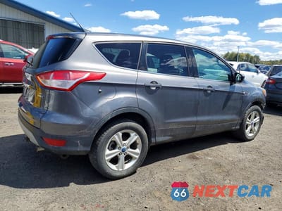 Trzecie zdjęcie samochodu z tyłu: 2013 FORD ESCAPE SE VIN:1FMCU9GX1DUD14274 - miniatura