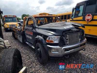 Czwarte zdjęcie samochodu z boku: 2012 DODGE RAM 5500 ST VIN:3C7WDMDL0CG114061 - miniatura