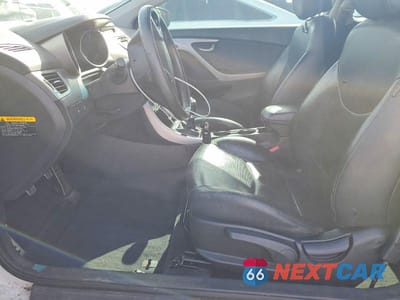 Zdjęcie 7 z 12 samochodu: 2013 HYUNDAI ELANTRA COUPE SE VIN:KMHDH6AE0DU004714 - miniatura