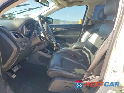 Zdjęcie 7 z 13 samochodu: 2020 DODGE JOURNEY CROSSROAD VIN:3C4PDCGB4LT264244 - miniatura